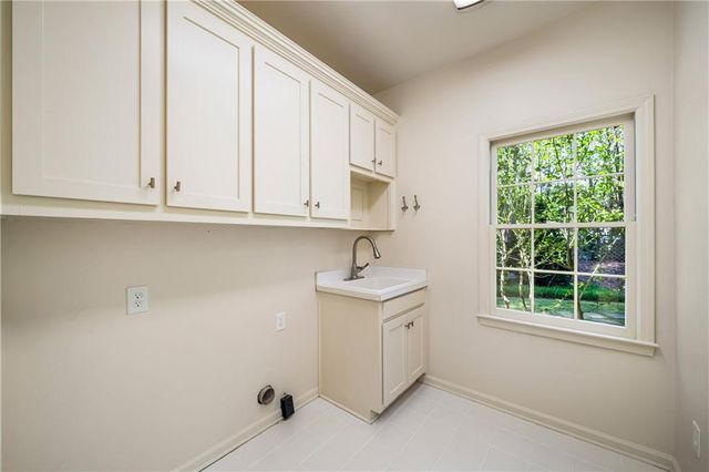 13405 Providence Lake Drive, Milton, GA 30004