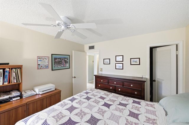 330 Piedmont 330, Delray Beach, FL 33484