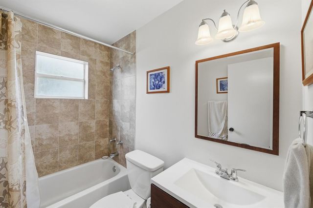 330 Piedmont 330, Delray Beach, FL 33484