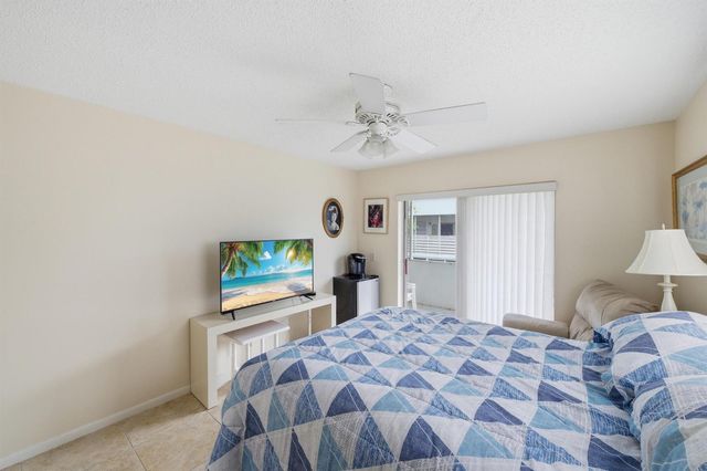 330 Piedmont 330, Delray Beach, FL 33484