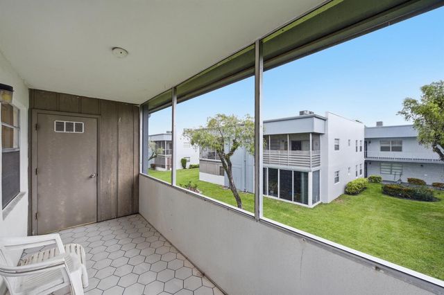330 Piedmont 330, Delray Beach, FL 33484