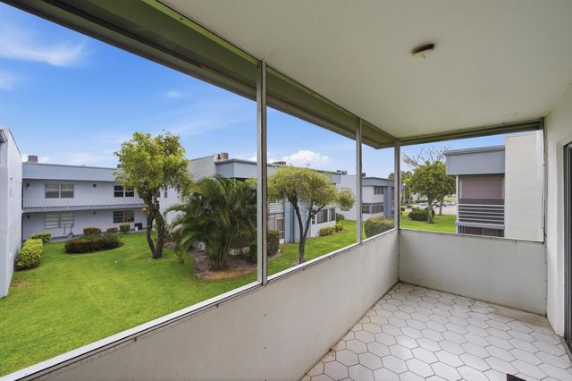 330 Piedmont 330, Delray Beach, FL 33484