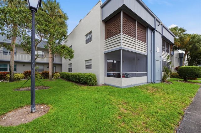 330 Piedmont 330, Delray Beach, FL 33484