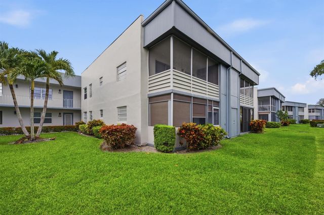 330 Piedmont 330, Delray Beach, FL 33484