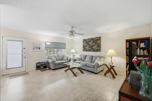 330 Piedmont 330, Delray Beach, FL 33484