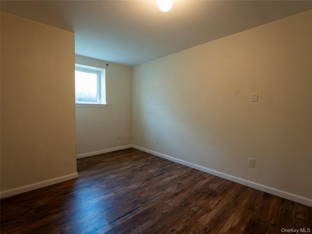 49 S Cozine Road, Center Moriches, NY 11934