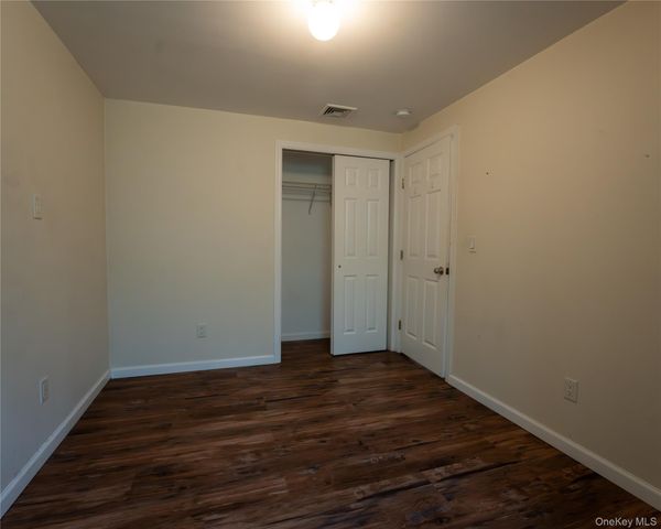 49 S Cozine Road, Center Moriches, NY 11934