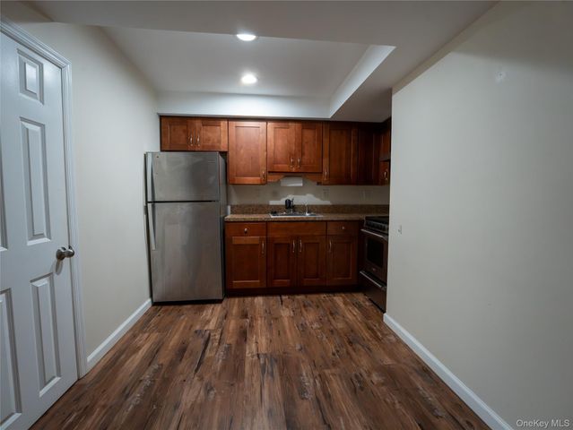 49 S Cozine Road, Center Moriches, NY 11934