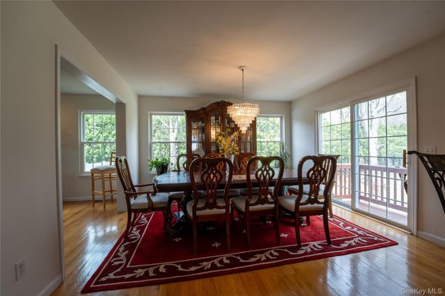 49 S Cozine Road, Center Moriches, NY 11934