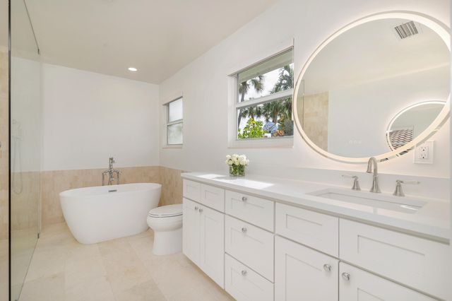 3125 Embassy Drive, West Palm Beach, FL 33401