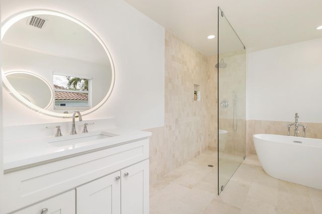 3125 Embassy Drive, West Palm Beach, FL 33401