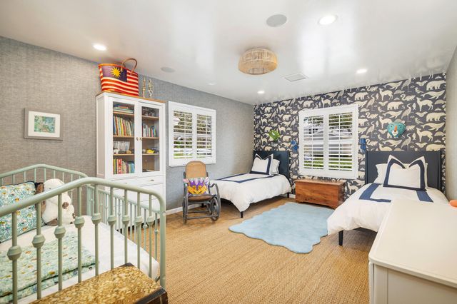 3125 Embassy Drive, West Palm Beach, FL 33401