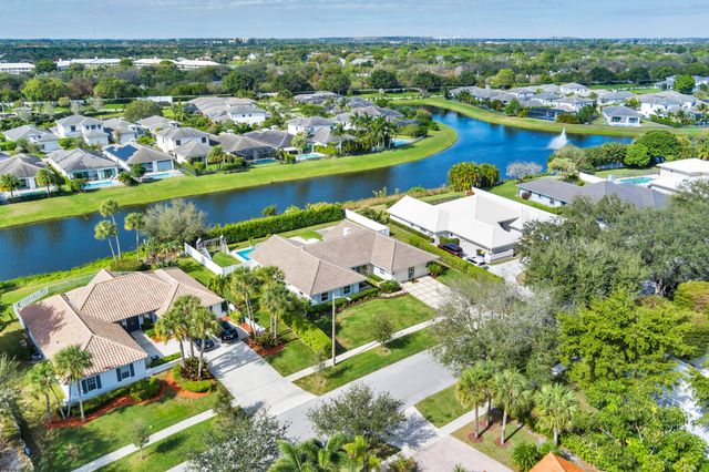 3125 Embassy Drive, West Palm Beach, FL 33401