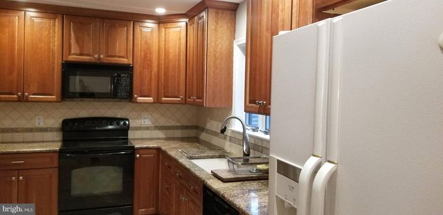 331 WARE RD, Newark, DE 19711