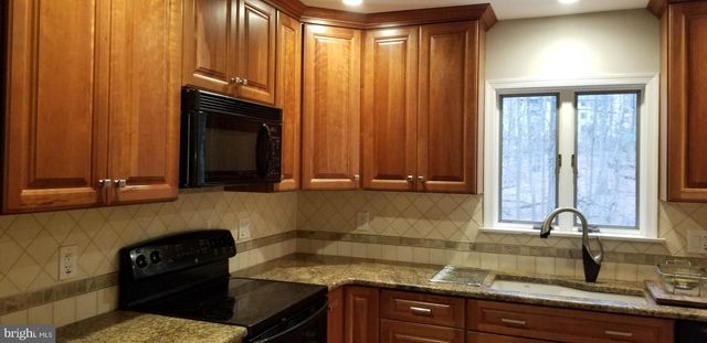 331 WARE RD, Newark, DE 19711