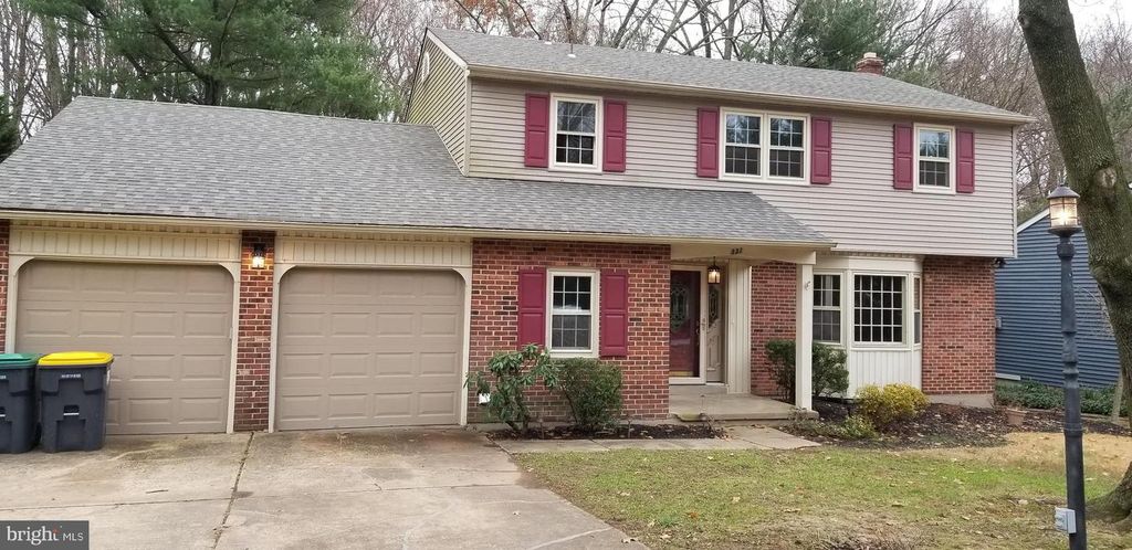331 WARE RD, Newark, DE 19711