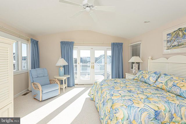 40209 MARYLAND AVE, Fenwick Island, DE 19944