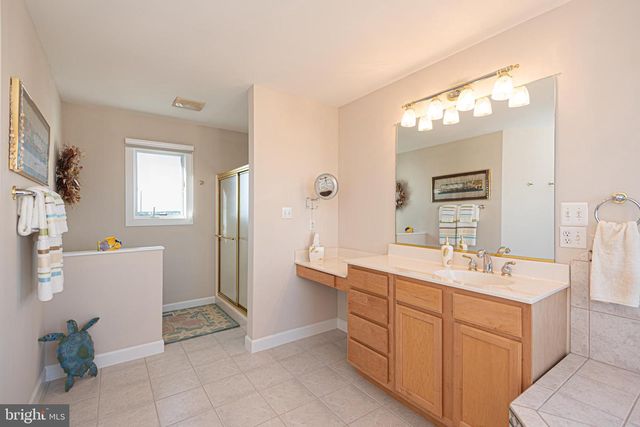 40209 MARYLAND AVE, Fenwick Island, DE 19944