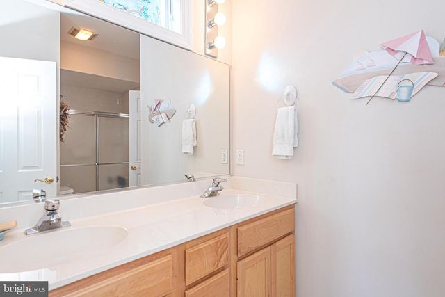 40209 MARYLAND AVE, Fenwick Island, DE 19944