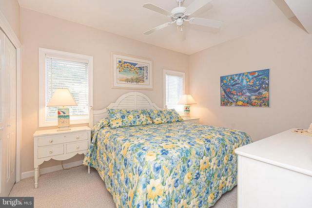 40209 MARYLAND AVE, Fenwick Island, DE 19944