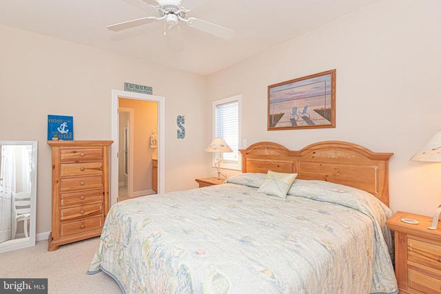 40209 MARYLAND AVE, Fenwick Island, DE 19944