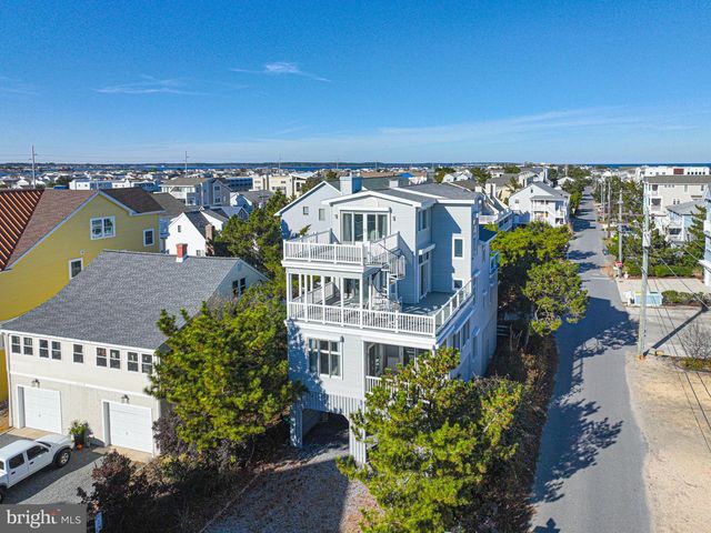 40209 MARYLAND AVE, Fenwick Island, DE 19944