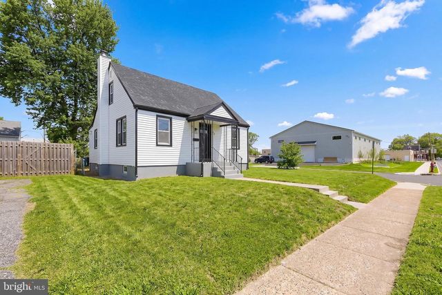 33 MORRIS AVE, Burlington, NJ 08016