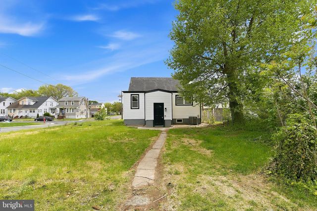 33 MORRIS AVE, Burlington, NJ 08016