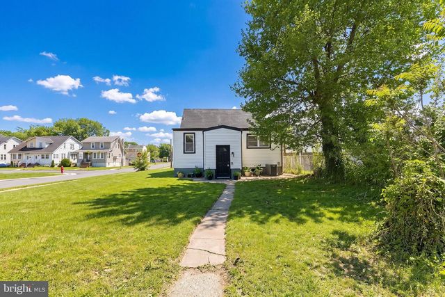 33 MORRIS AVE, Burlington, NJ 08016