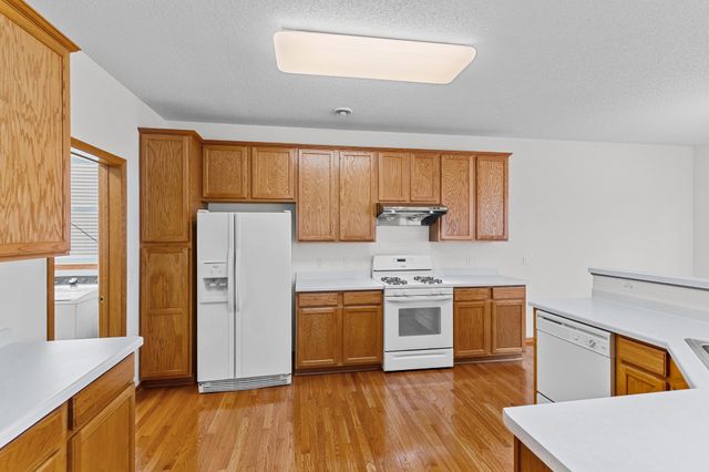 2253 118th Avenue NE, Blaine, MN 55449