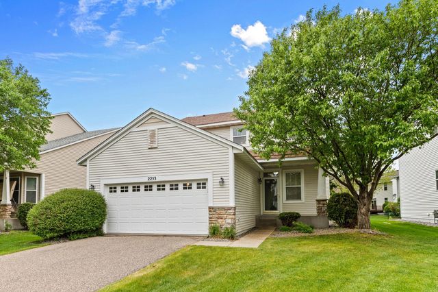 2253 118th Avenue NE, Blaine, MN 55449
