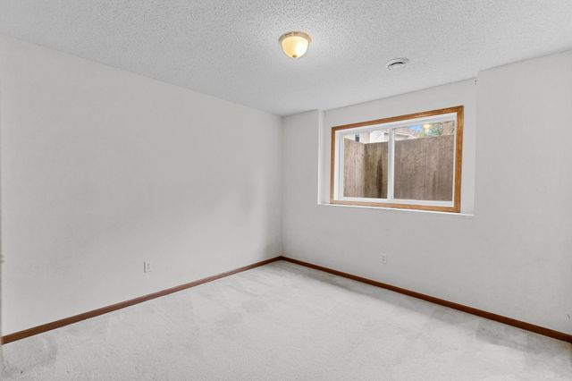 2253 118th Avenue NE, Blaine, MN 55449
