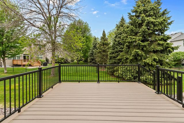 2253 118th Avenue NE, Blaine, MN 55449