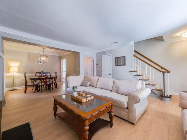 7500 Roswell Road 58, Sandy Springs, GA 30350