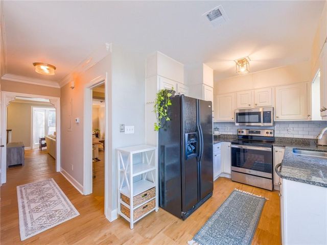 7500 Roswell Road 58, Sandy Springs, GA 30350