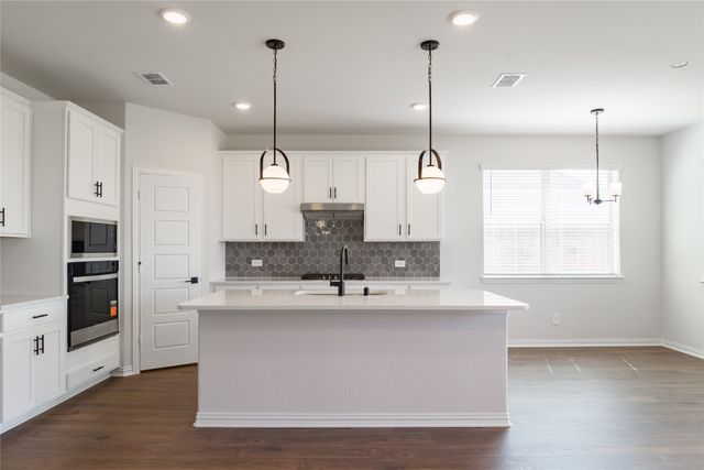 8717 Kentucky Derby Street, Aubrey, TX 76258