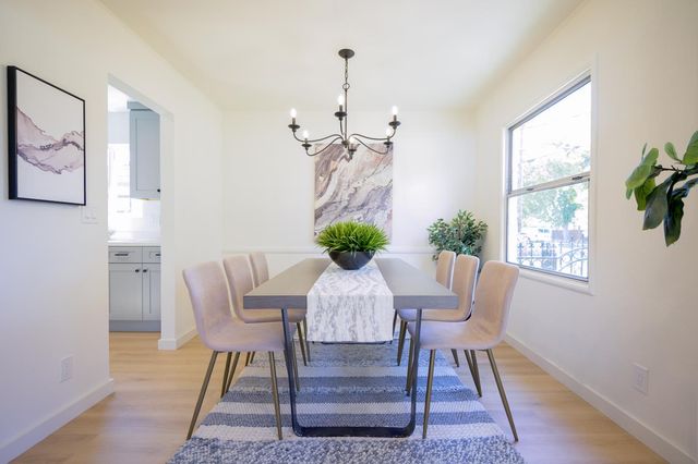 1064 15th Avenue, Redwood City, CA 94063