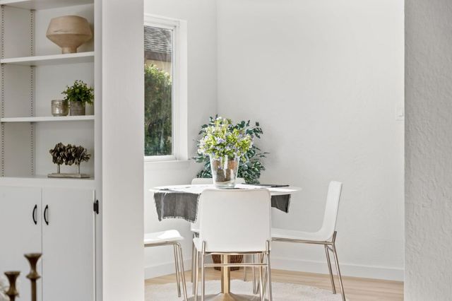 1064 15th Avenue, Redwood City, CA 94063