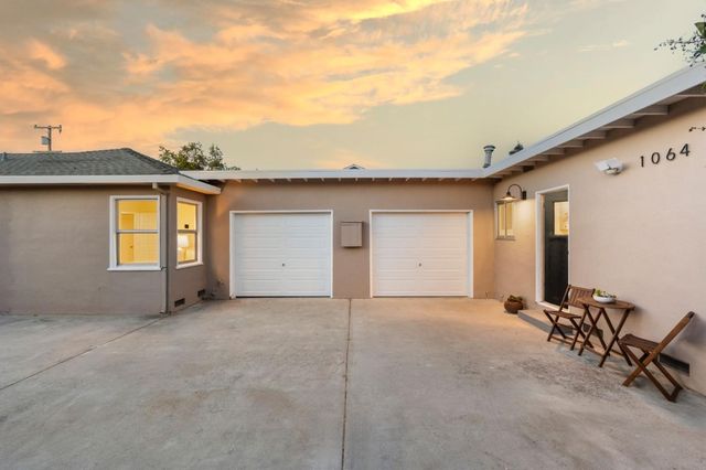 1064 15th Avenue, Redwood City, CA 94063