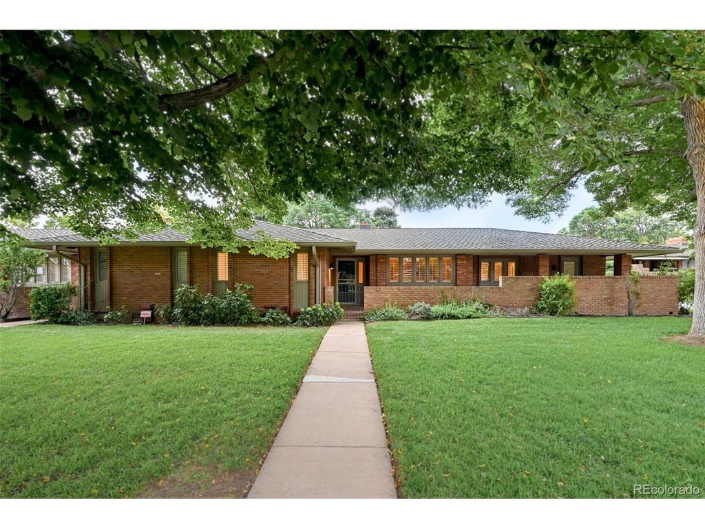 3428 S Race St, Englewood, CO 80113