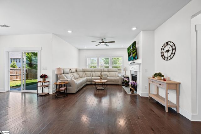 315 Bristle Fern Trail, Simpsonville, SC 29680