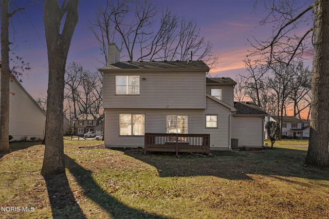 8250 Cherry Blossom Lane, Holland, OH 43528