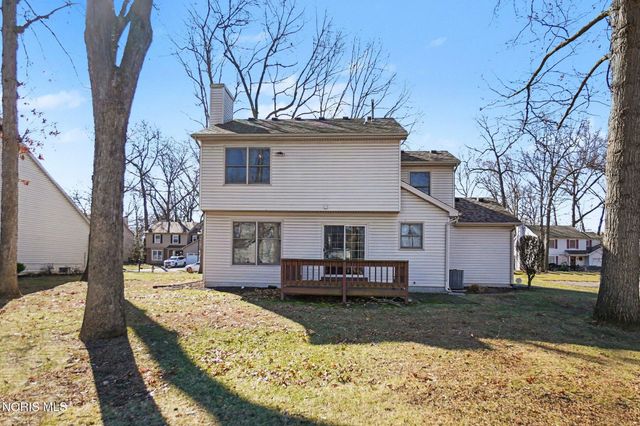 8250 Cherry Blossom Lane, Holland, OH 43528