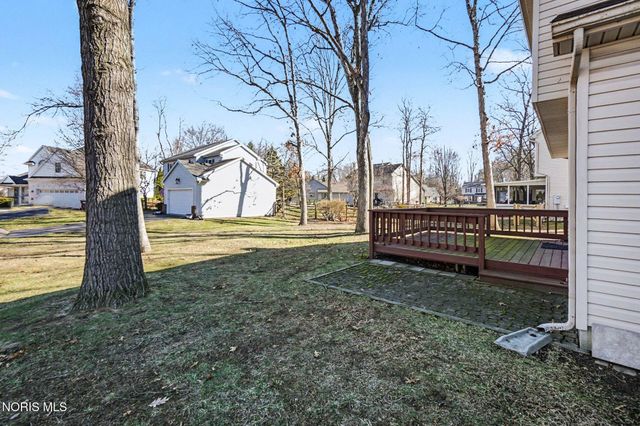 8250 Cherry Blossom Lane, Holland, OH 43528