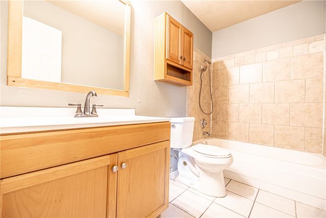 1506 W Janda Drive, Rogers, AR 72758
