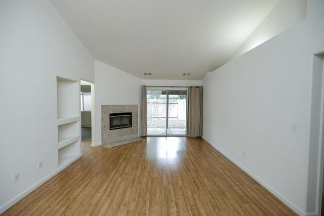 1007 Kirksey Dr, Turlock, CA 95382