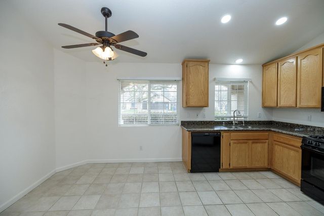 1007 Kirksey Dr, Turlock, CA 95382