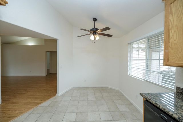 1007 Kirksey Dr, Turlock, CA 95382