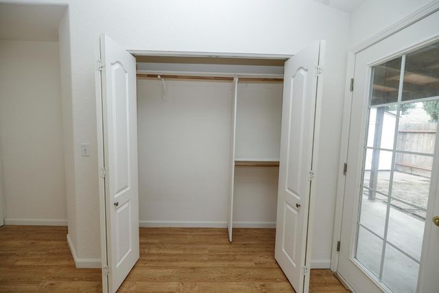 1007 Kirksey Dr, Turlock, CA 95382