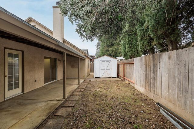 1007 Kirksey Dr, Turlock, CA 95382